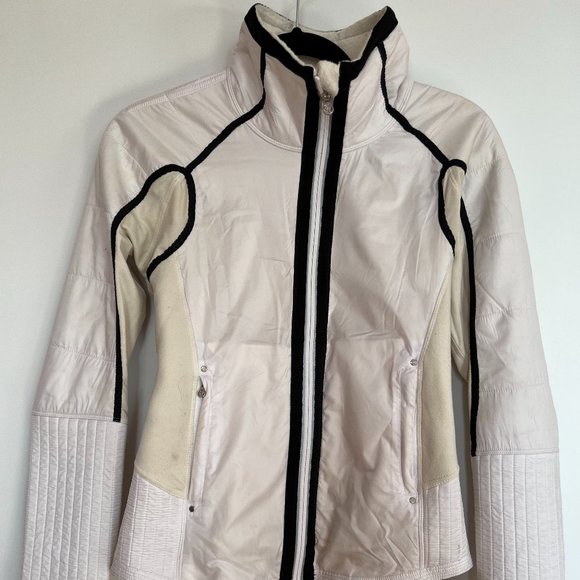 Vintage lululemon holiday collection Running Jacket - Picture 15 of 16